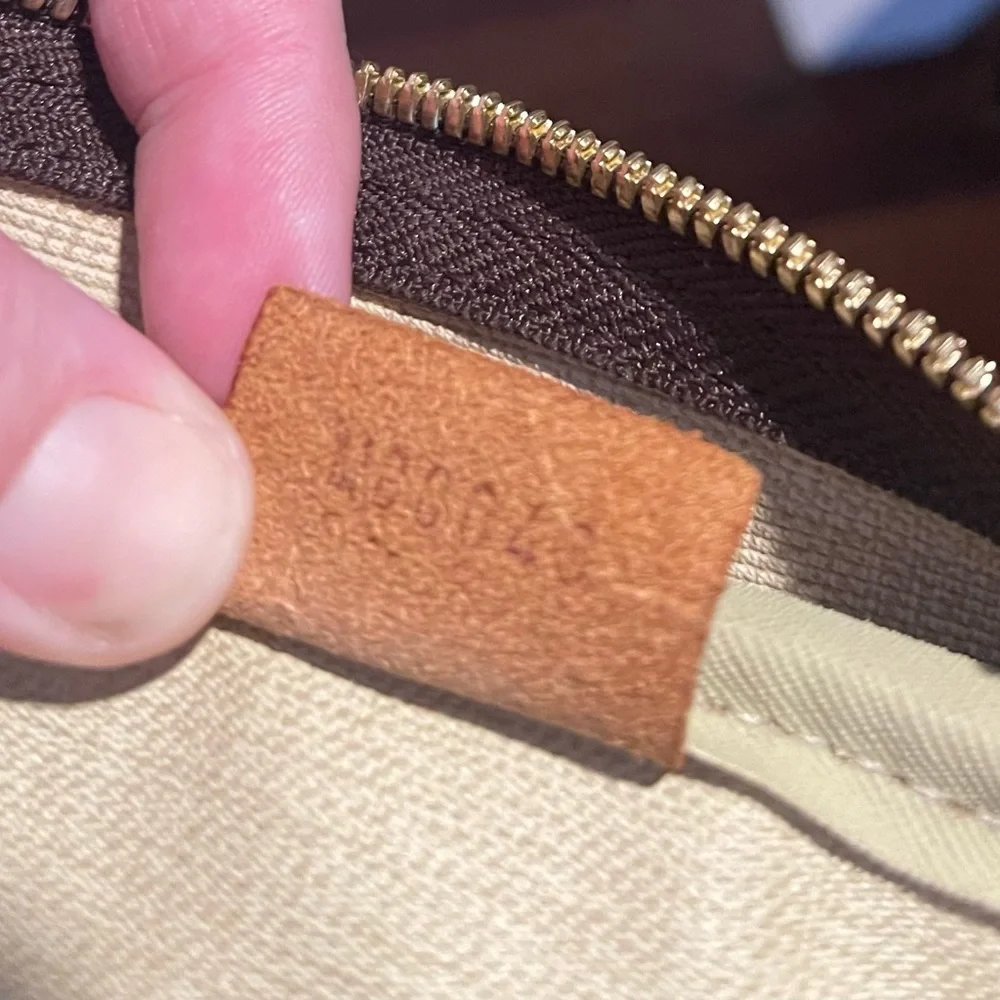π Louis Vuitton Monogram Deauville Bag π - Picture 10 of 11